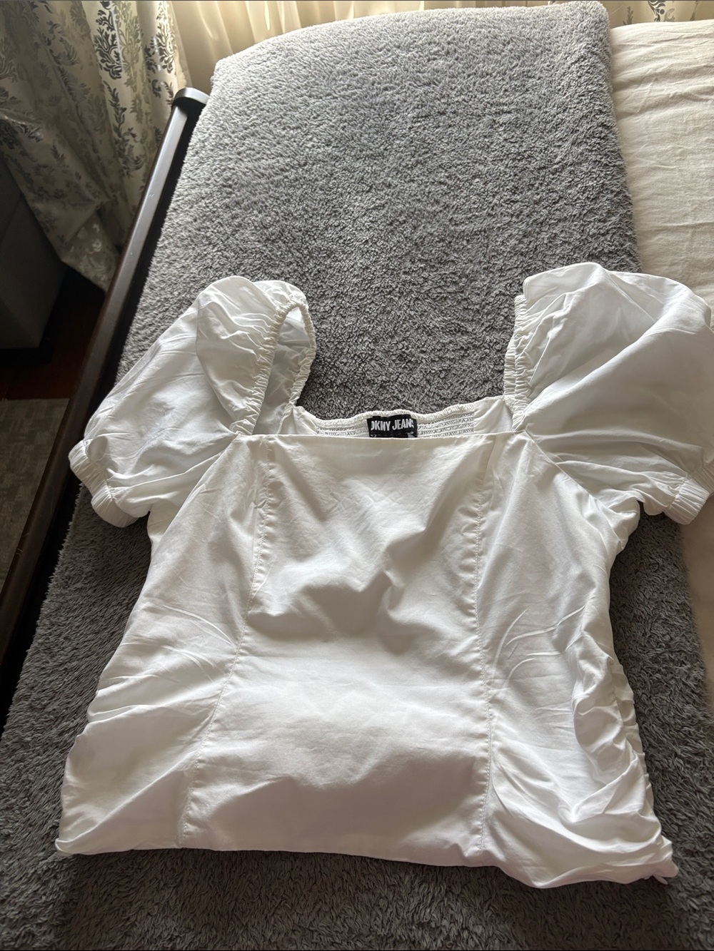 Dkny White Puff Sleeve Square Neck Blouse